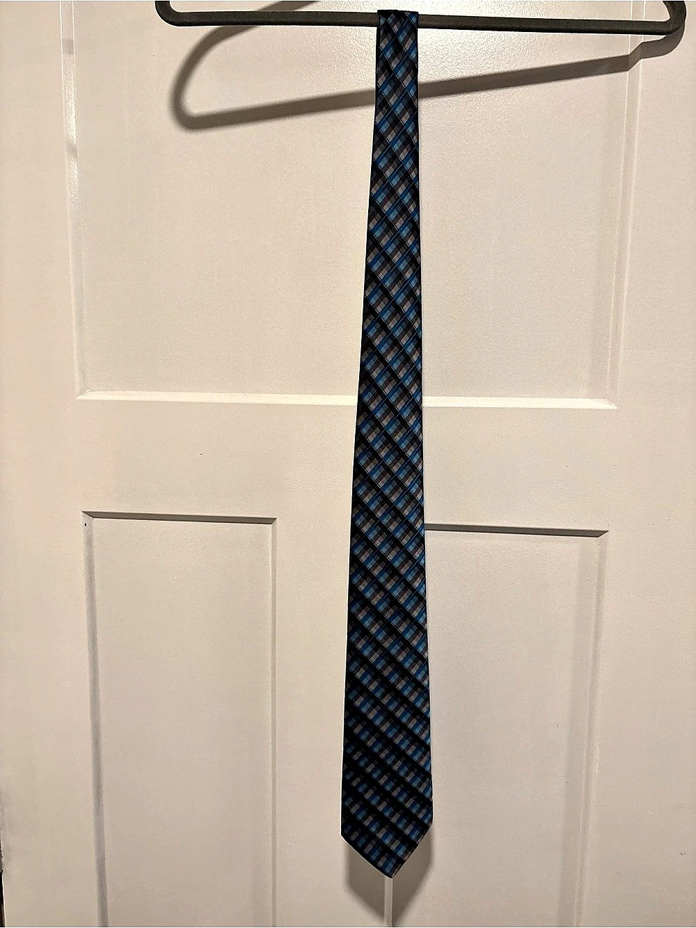 DaLiforni Plaid Silk-Look Tie in Blue & Brown Like New
